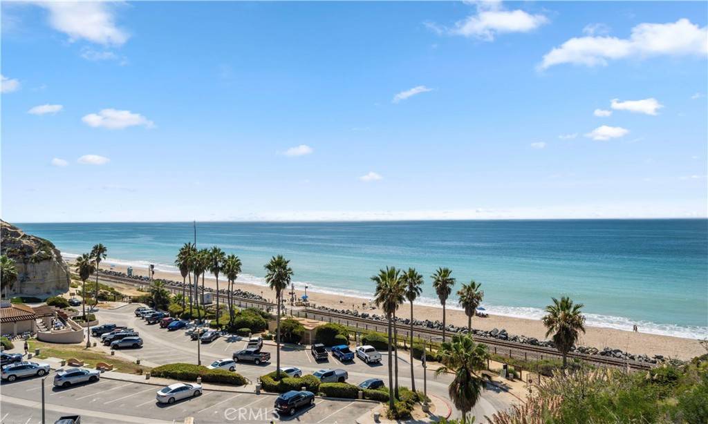 San Clemente, CA 92672,252 Avenida Lobeiro