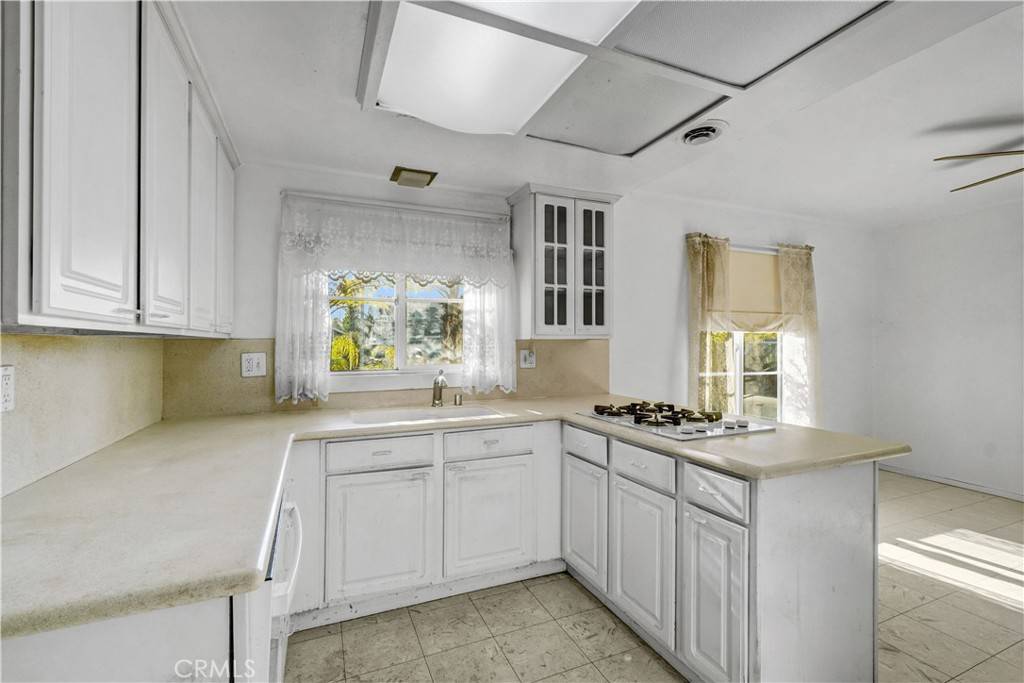 Lake Forest, CA 92630,23141 Tulip ST