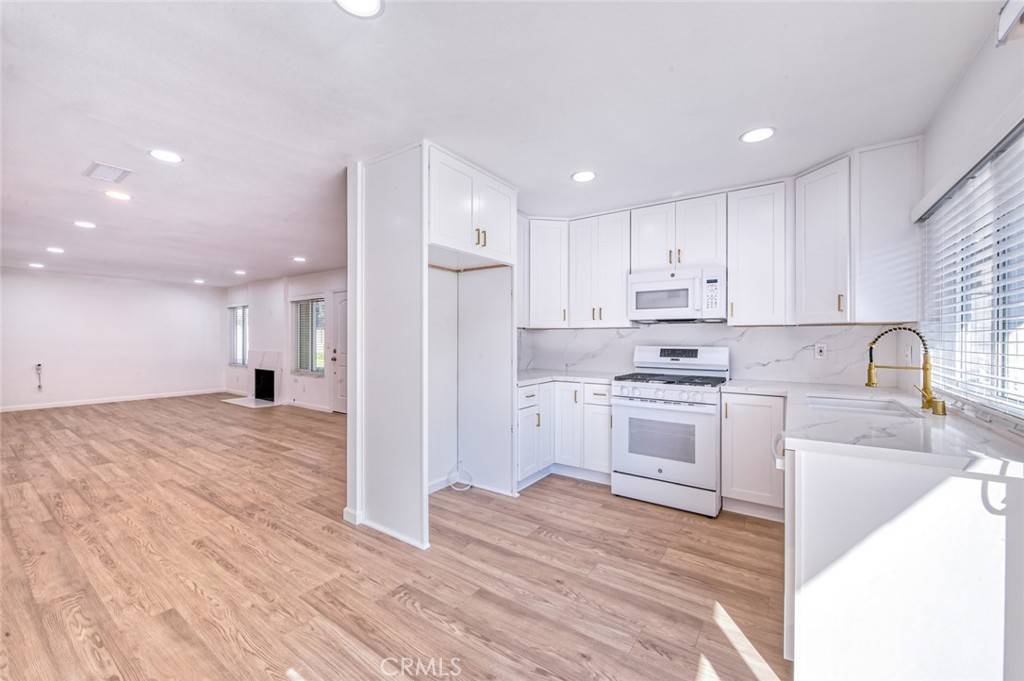 Anaheim, CA 92806,961 S Mintwood