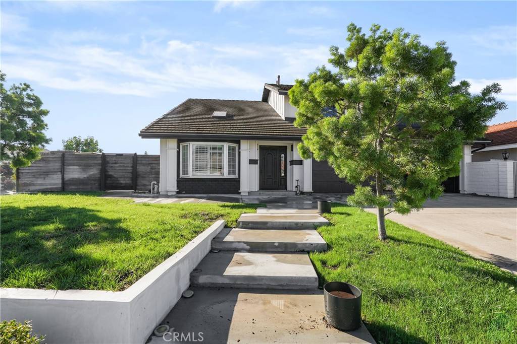 Laguna Hills, CA 92653,24952 Hendon