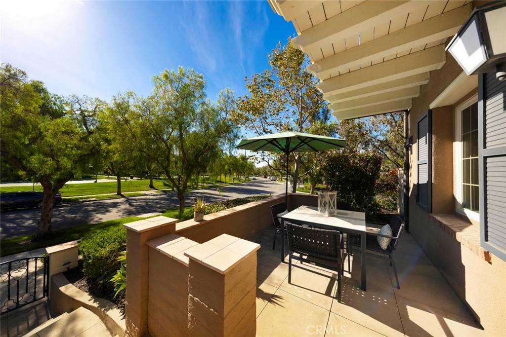 Irvine, CA 92618,20 Ridge Valley