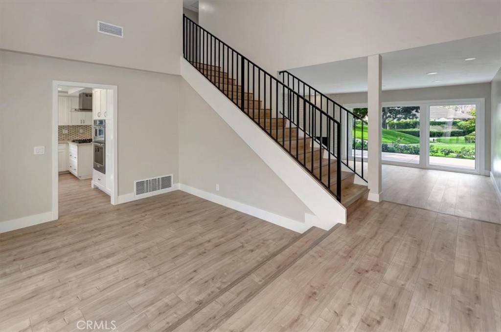 Newport Beach, CA 92660,2773 Vista Umbrosa