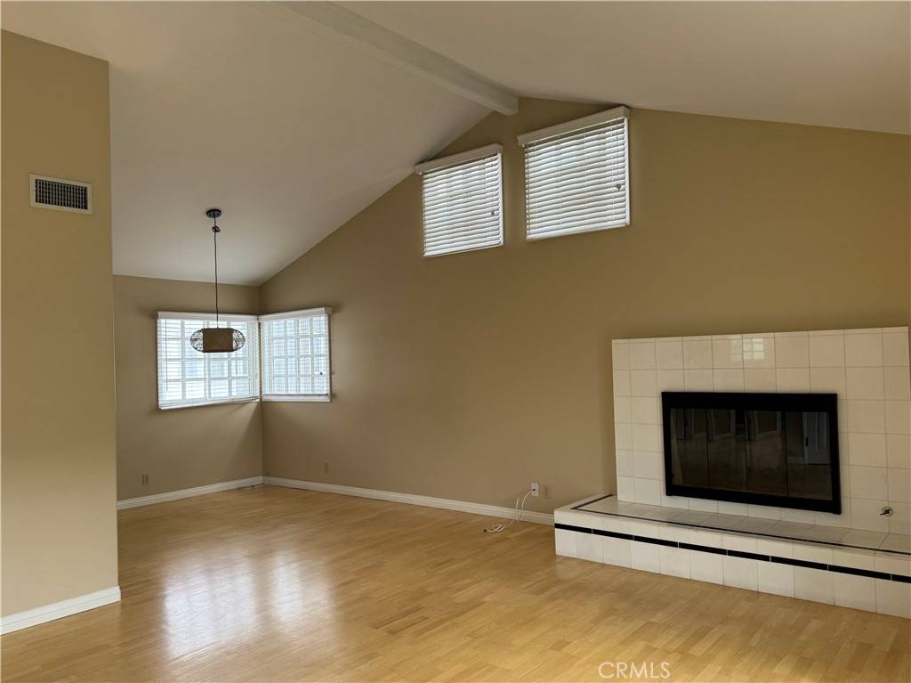 Newport Beach, CA 92663,535 1/2 Westminster AVE