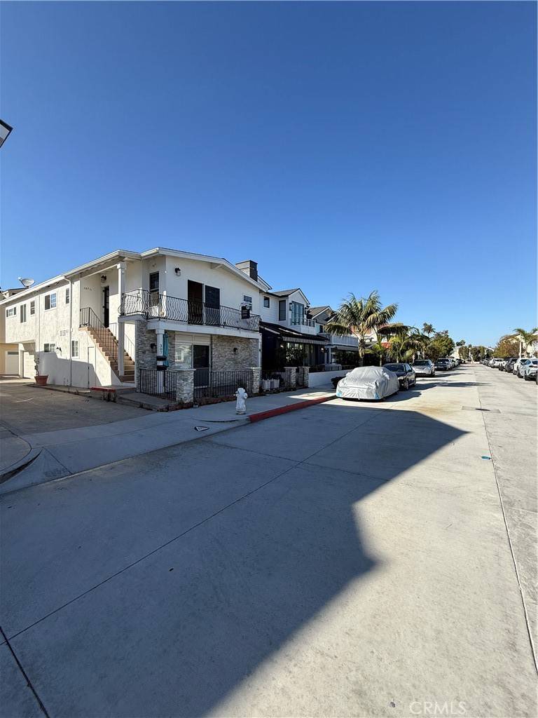 Newport Beach, CA 92661,307 1/2 Anade