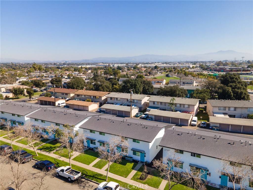 Santa Ana, CA 92707,2725 S Baker St.