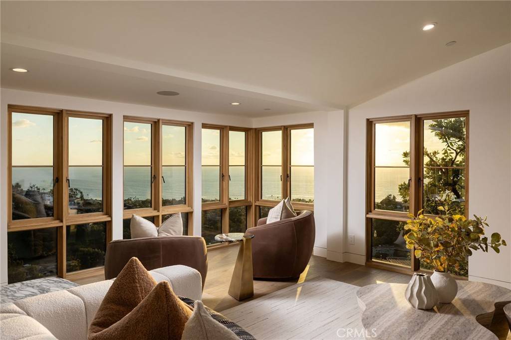 Laguna Beach, CA 92651,1015 Madison PL