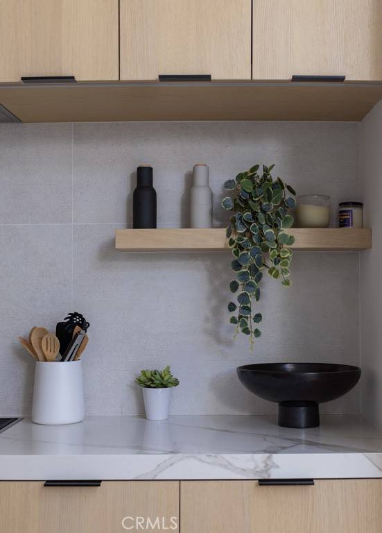 Corona Del Mar, CA 92625,422 1/2 Larkspur AVE