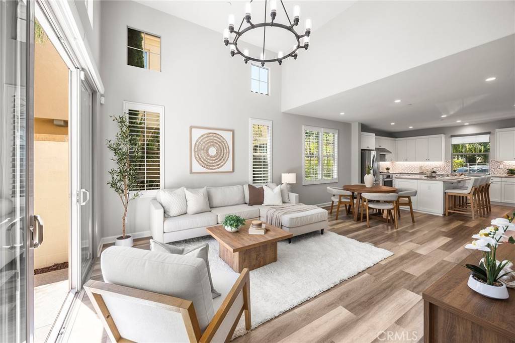 Irvine, CA 92618,113 Soaring Eagle