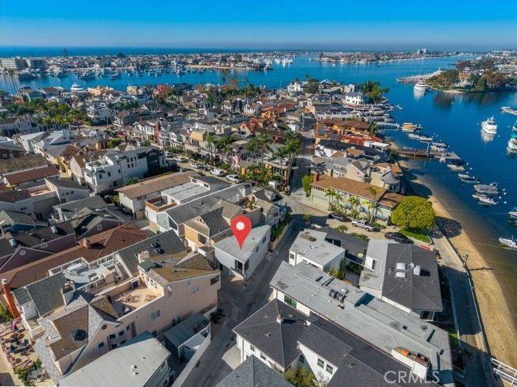 Newport Beach, CA 92662,226 Garnet AVE