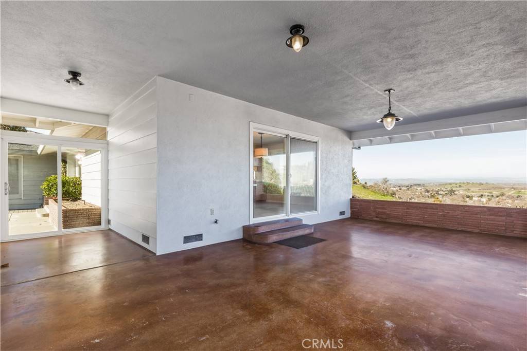 Paso Robles, CA 93446,316 Panorama DR