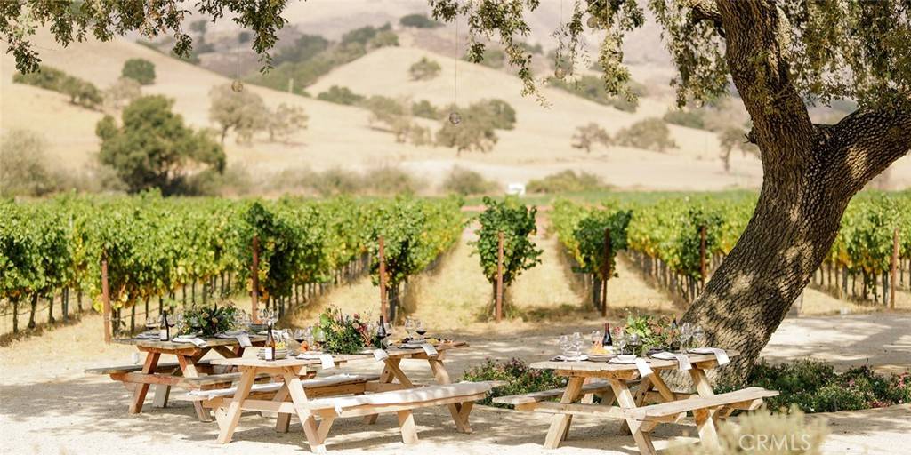 Los Olivos, CA 93441,6893 Foxen Canyon RD
