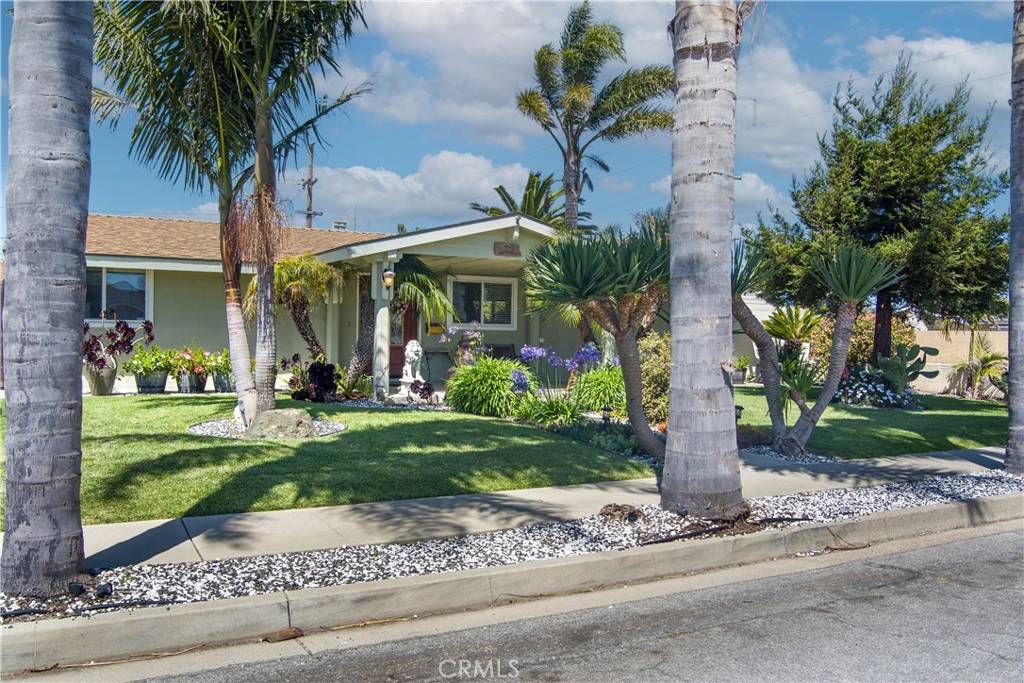 Lompoc, CA 93436,329 N Daisy ST