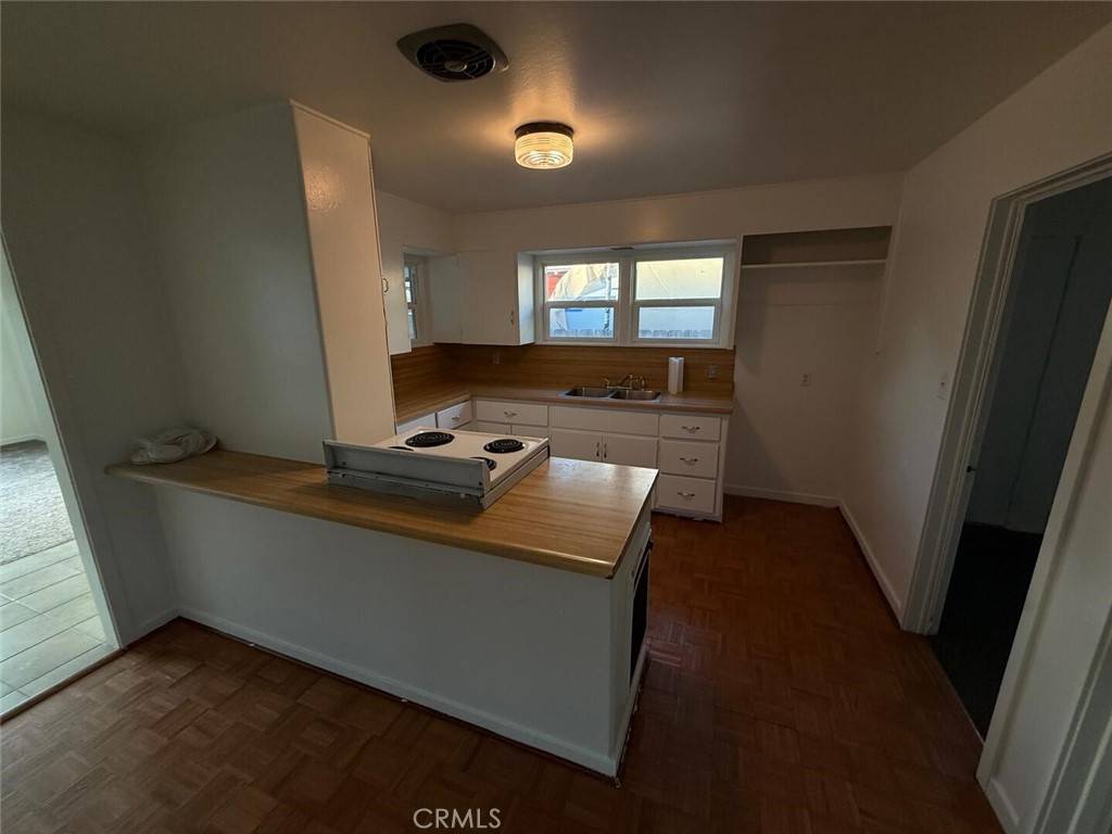 San Miguel, CA 93451,1559 K St.