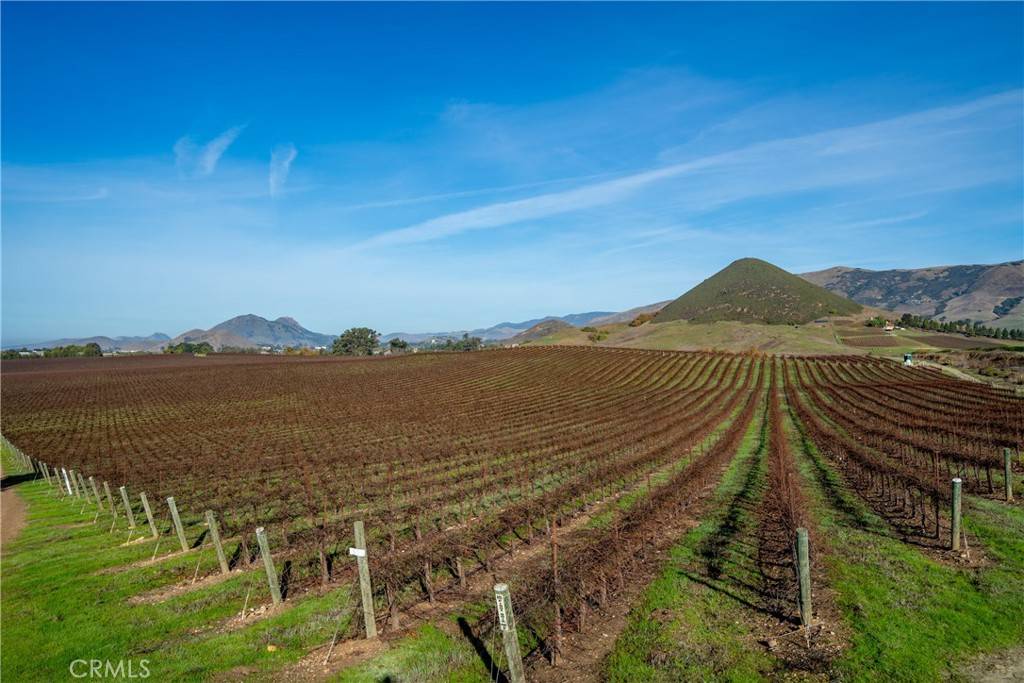 San Luis Obispo, CA 93401,4910 Edna RD