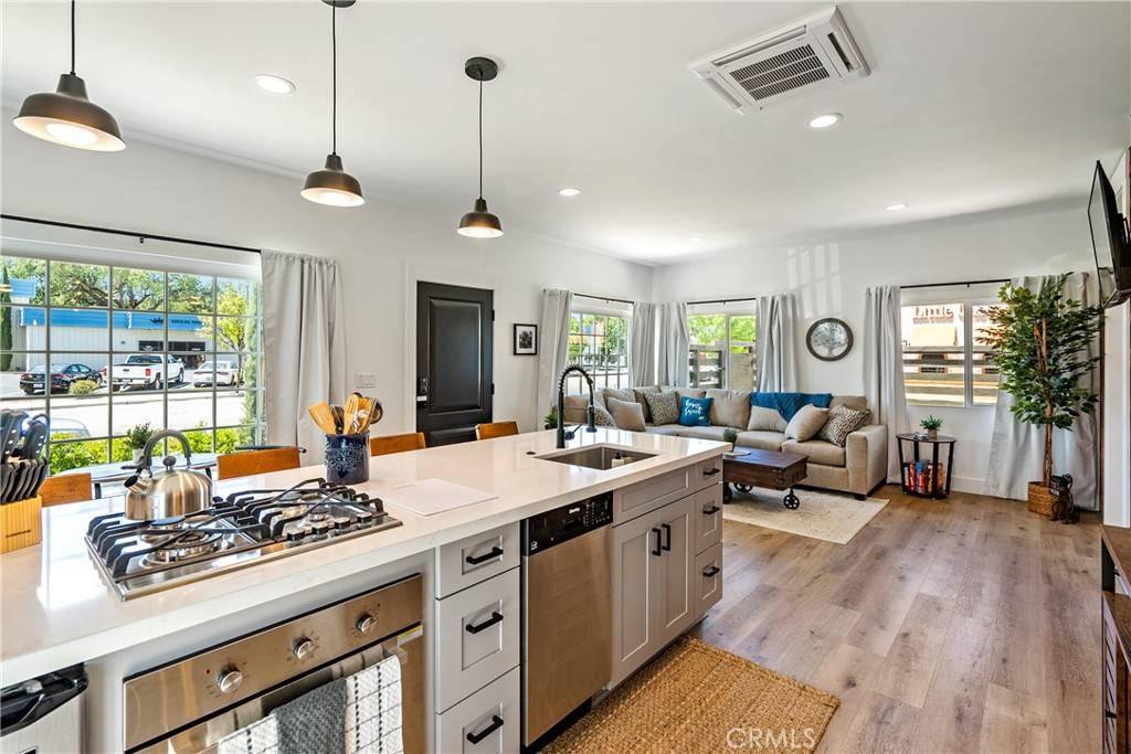 Paso Robles, CA 93446,2230 Spring ST