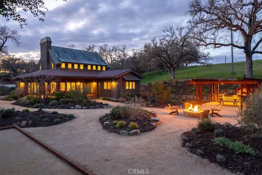 Paso Robles, CA 93446,4275 & 4251 Stockdale RD