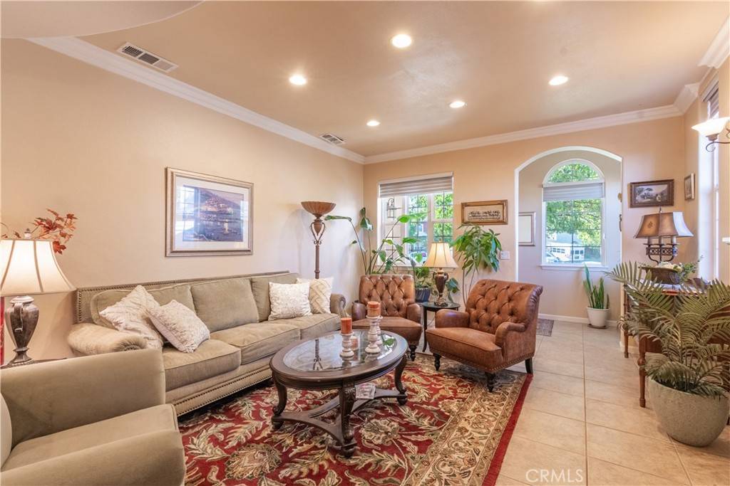 Paso Robles, CA 93446,611 Larkfield PL