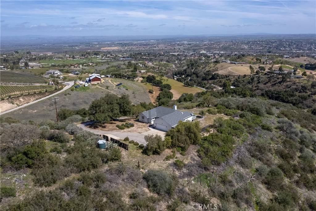 Paso Robles, CA 93446,1475 Trager Canyon RD