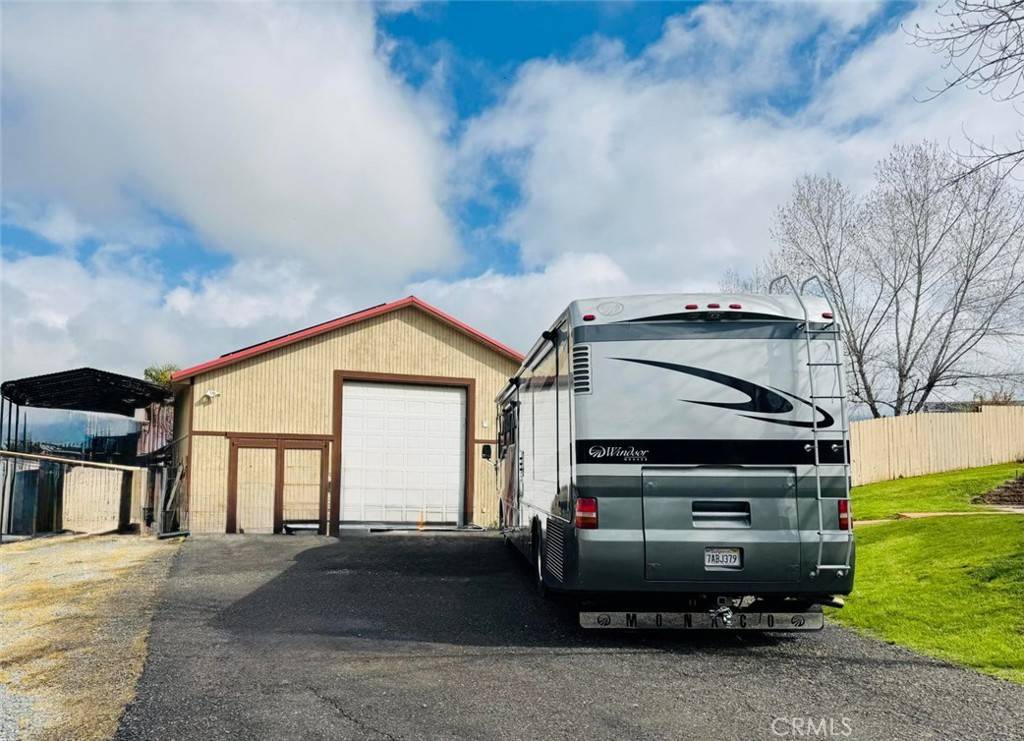 Springville, CA 93265,16545 Wardlaw DR