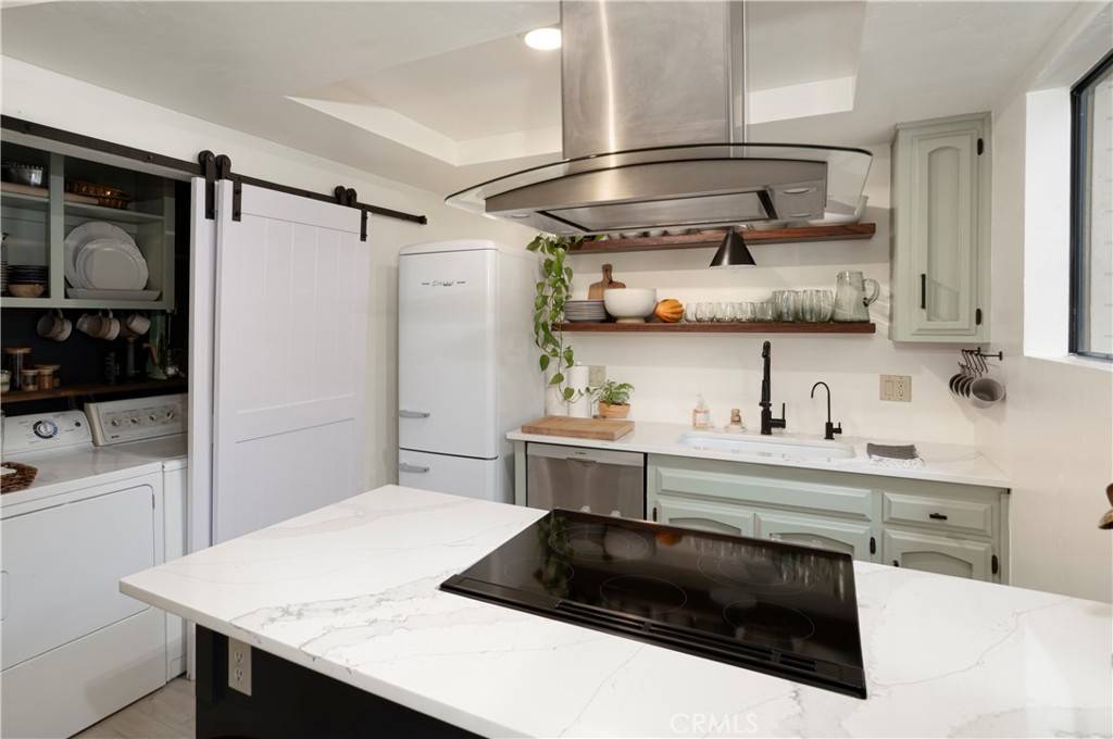 San Luis Obispo, CA 93401,3335 Broad ST #19