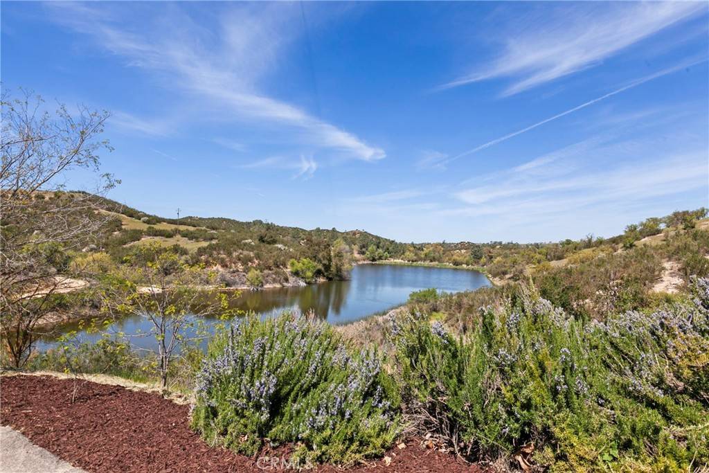 Creston, CA 93432,3770 Blue Ridge RD