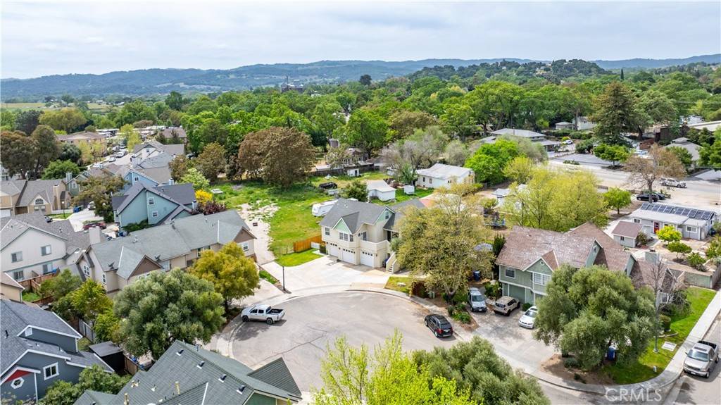 Templeton, CA 93465,41 Thomas CT
