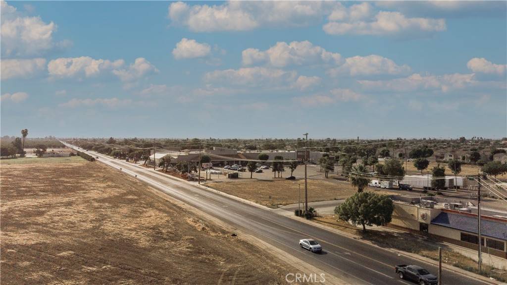 Tulare, CA 93274,0 County Line Road