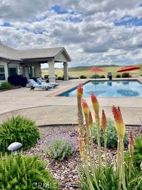 San Miguel, CA 93451,77011 Douglas RD