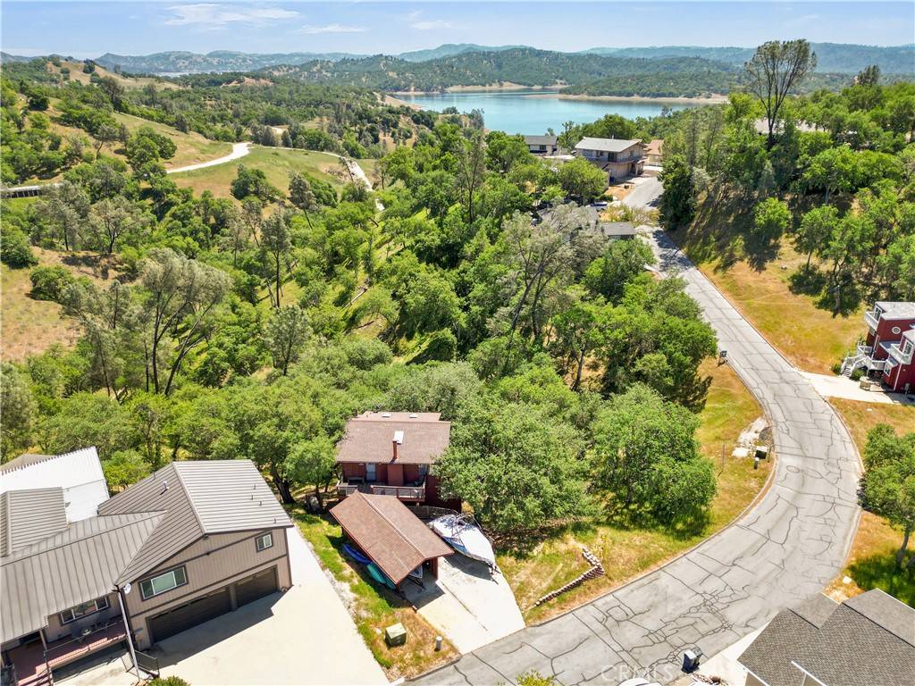 Bradley, CA 93426,2664 Pine Ridge RD