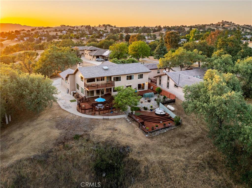 Paso Robles, CA 93446,5145 Northfork PL