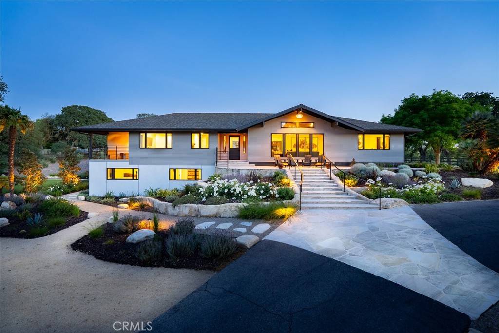 Paso Robles, CA 93446,1685 Arbolado RD