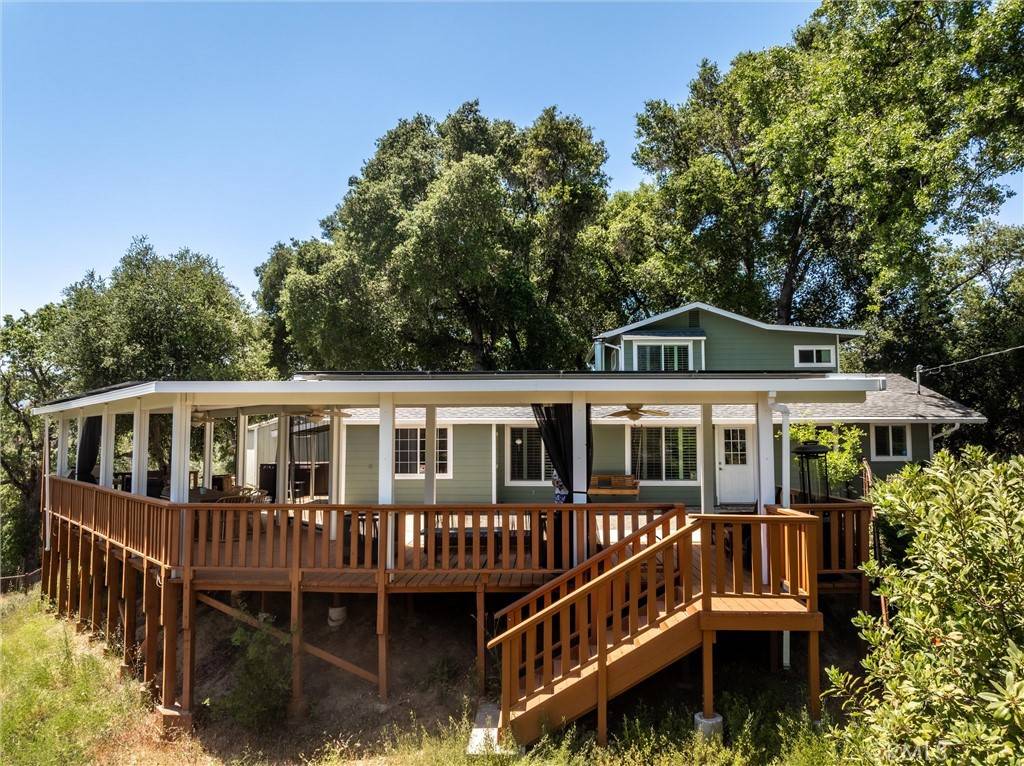 Paso Robles, CA 93446,5525 Whispering Pines LN