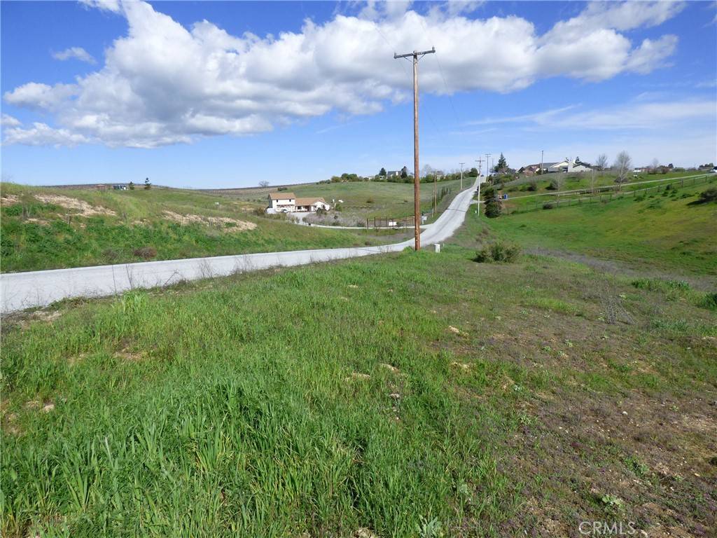 Paso Robles, CA 93446,5940 Forked Horn PL