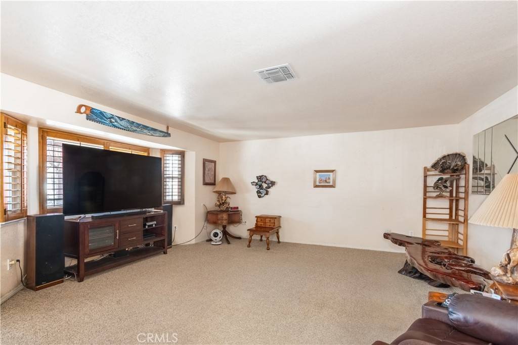 Paso Robles, CA 93446,805 Hogan PL
