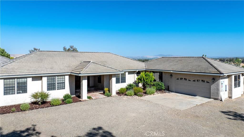 Paso Robles, CA 93446,2885 Summer Ranch RD