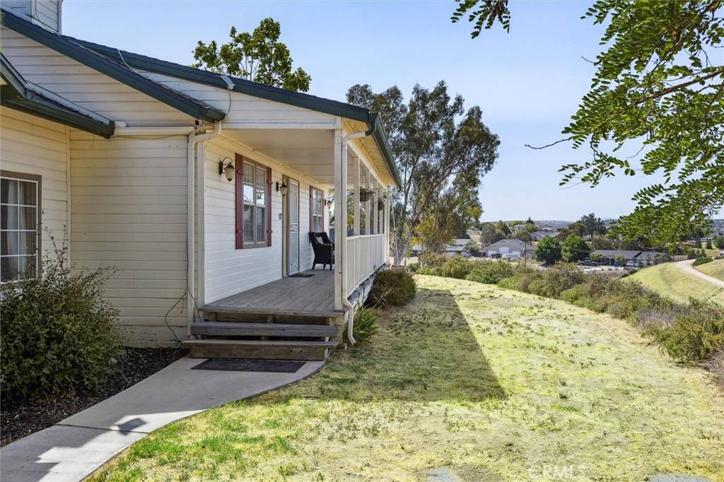 Paso Robles, CA 93446,5735 Prancing Deer PL