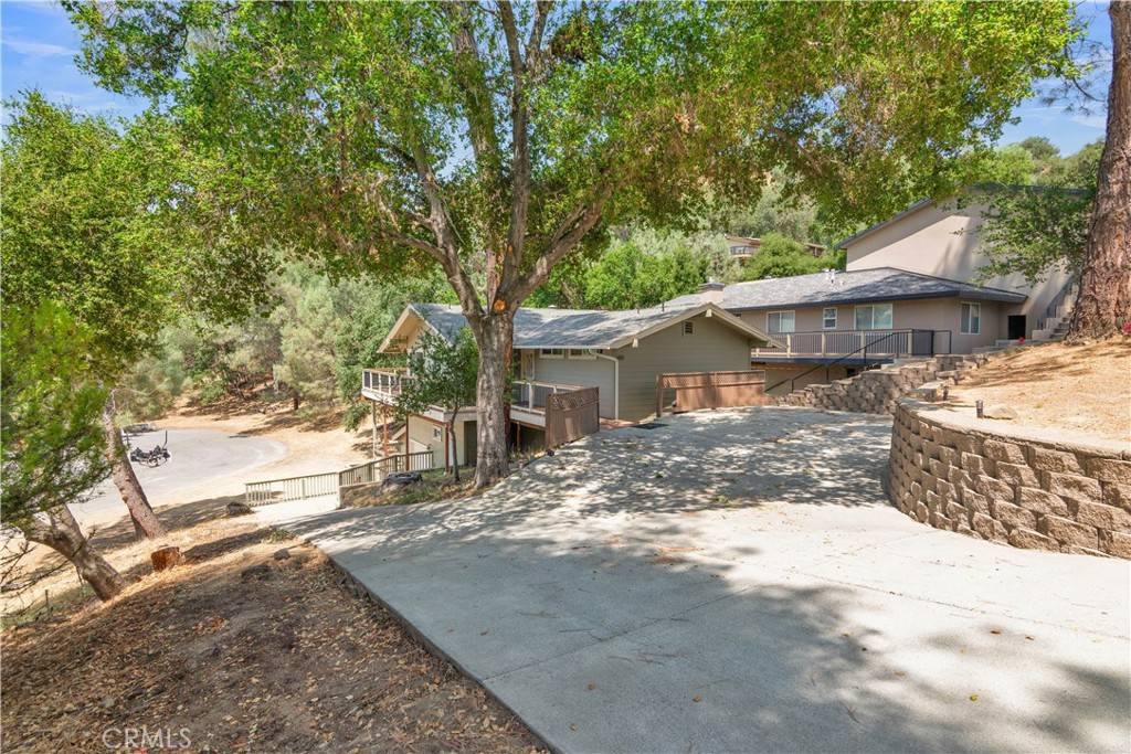 Bradley, CA 93426,2713 Turkey Cove RD