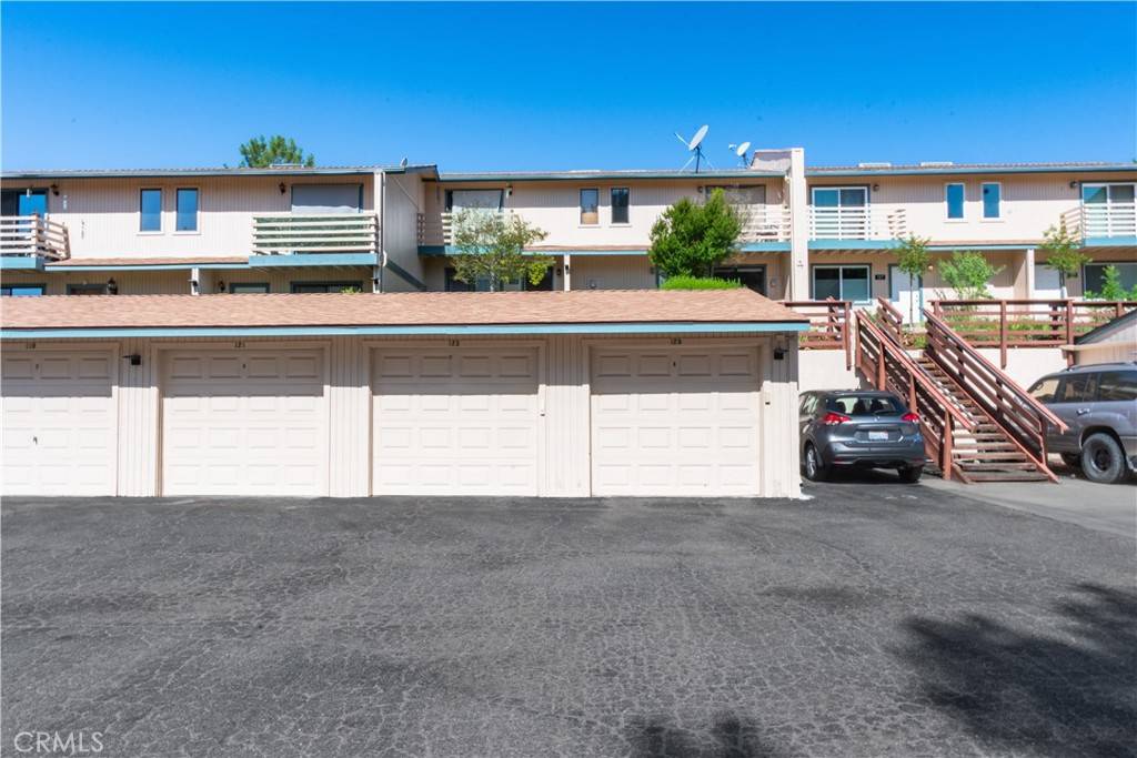 Paso Robles, CA 93446,123 Olive ST