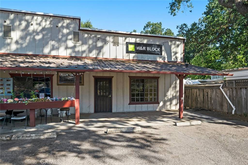 Templeton, CA 93465,98 S Main ST #D