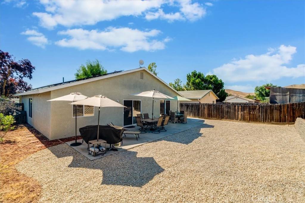 Shandon, CA 93461,172 Calle Carmelita