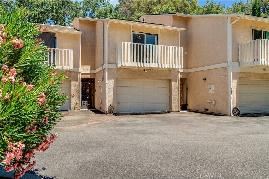 Paso Robles, CA 93446,12 Green CT #25