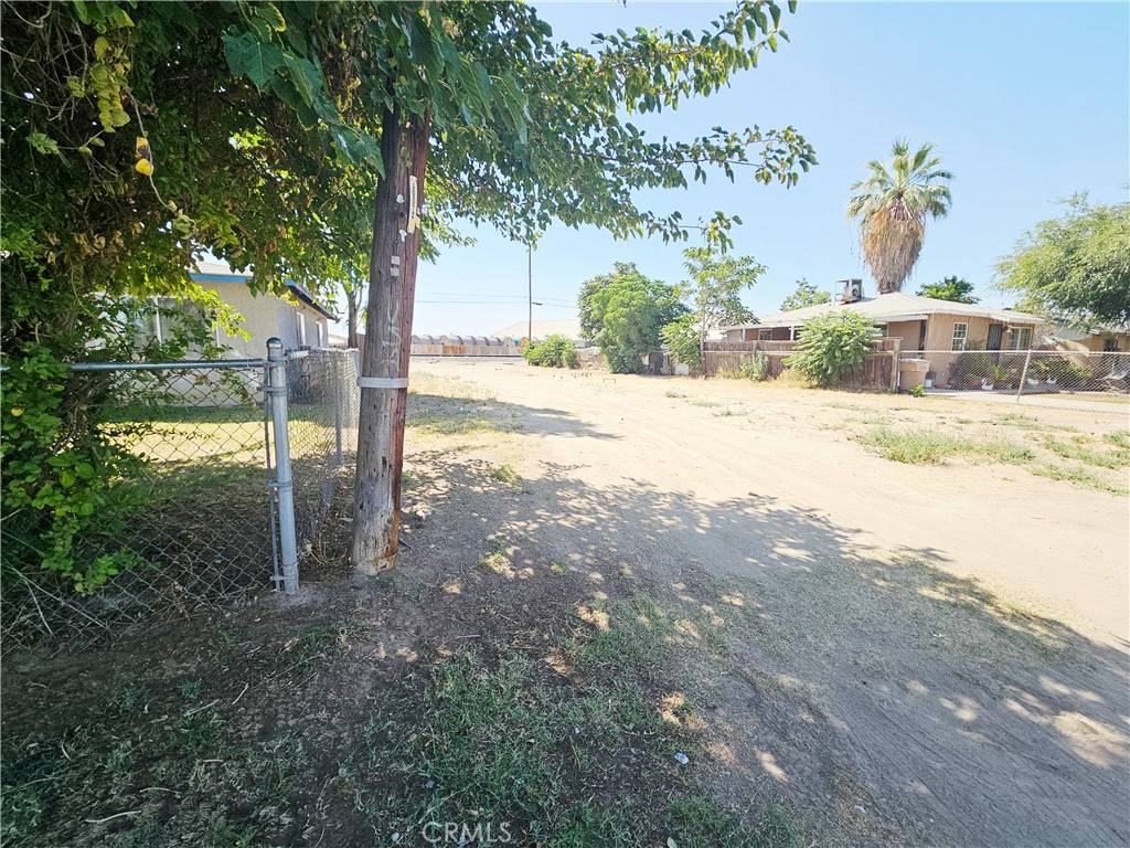 Bakersfield, CA 93305,313 Brown ST