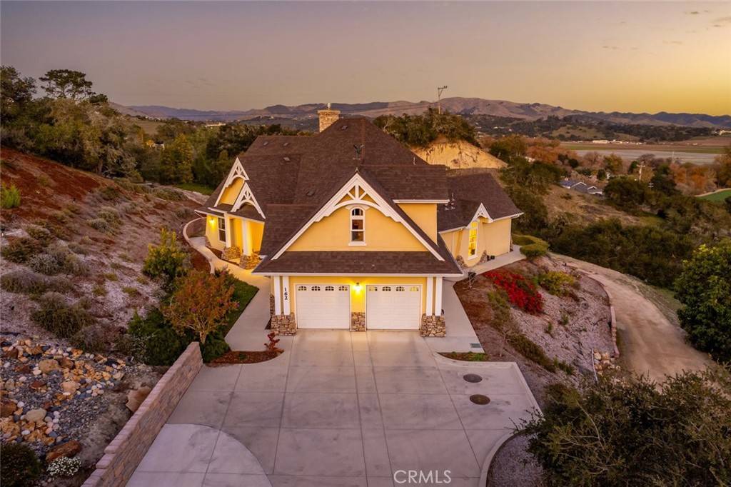 Arroyo Grande, CA 93420,162 Valley View PL