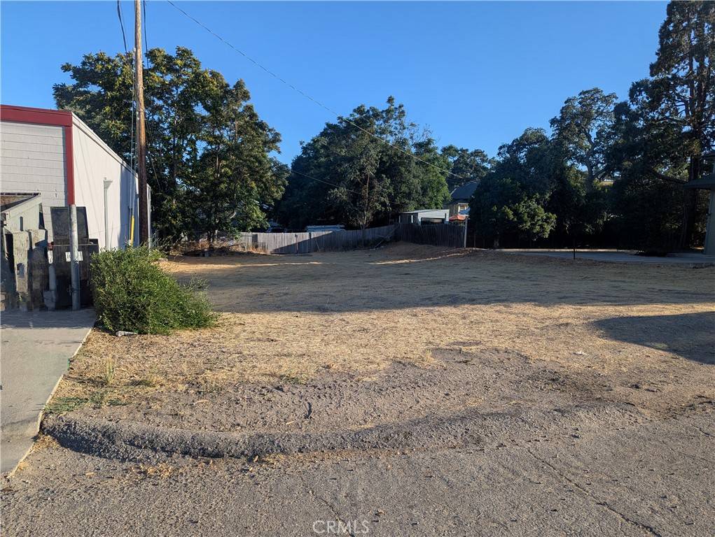 Paso Robles, CA 93446,624 8th ST