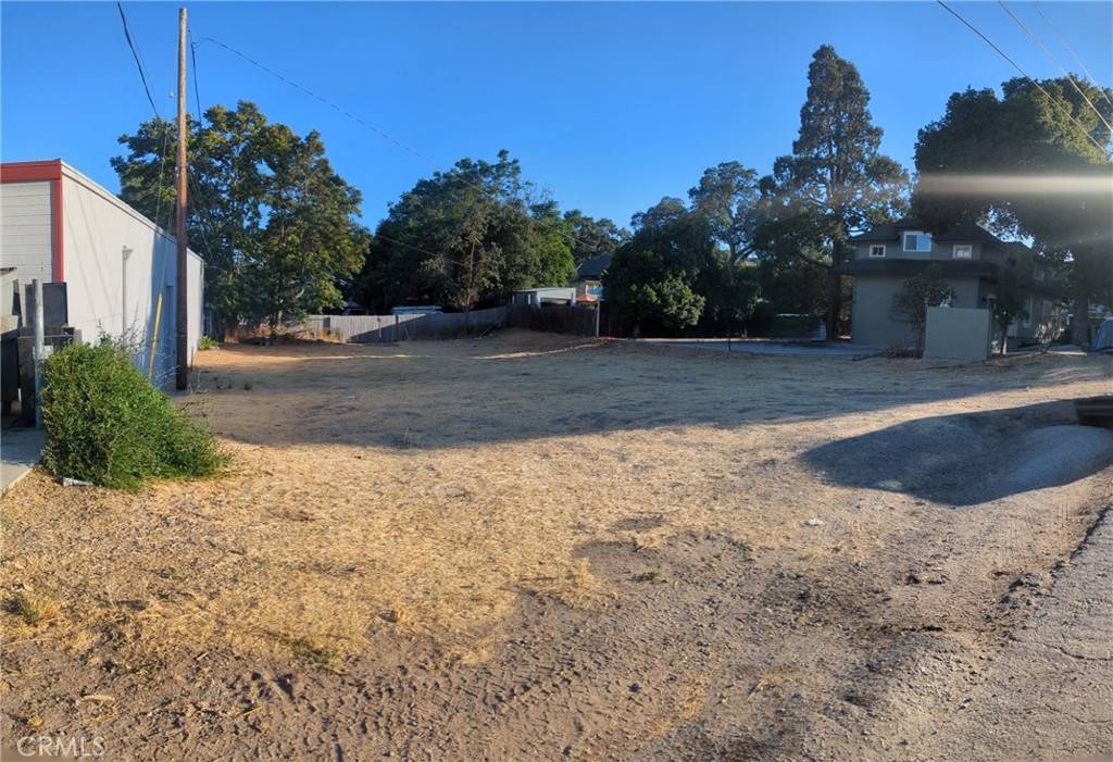 Paso Robles, CA 93446,624 8th ST