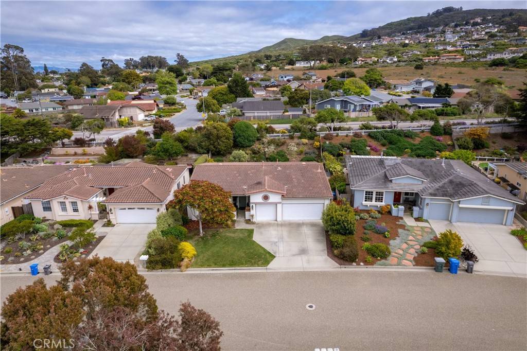 Los Osos, CA 93402,235 Marianela LN