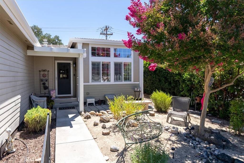 Paso Robles, CA 93446,378 Lark Dr.