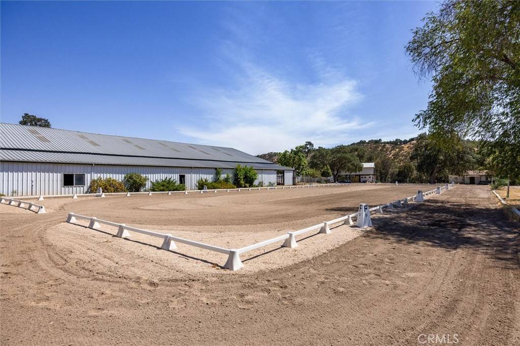 Paso Robles, CA 93446,5625 Linne RD
