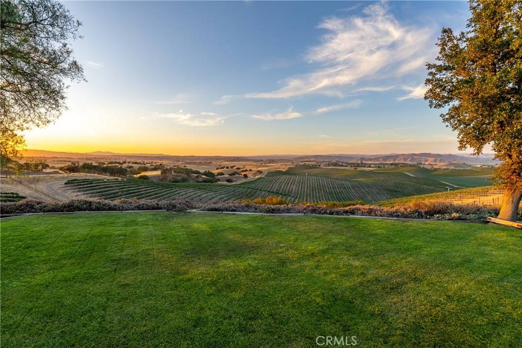 San Miguel, CA 93446,1825 Nygren RD