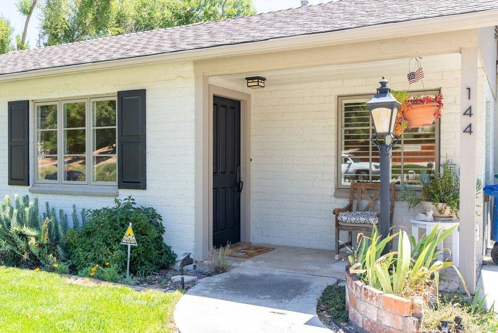 Paso Robles, CA 93446,144 12th ST